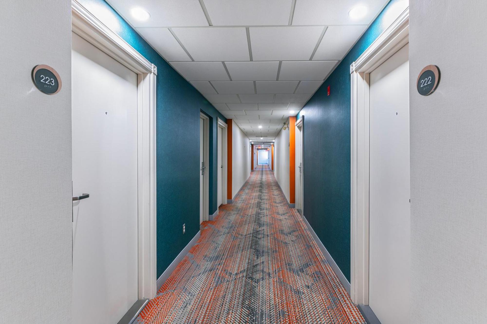 Comfort Suites London Exteriör bild